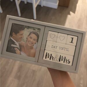 Malden Gray and White Wedding Countdown Frame